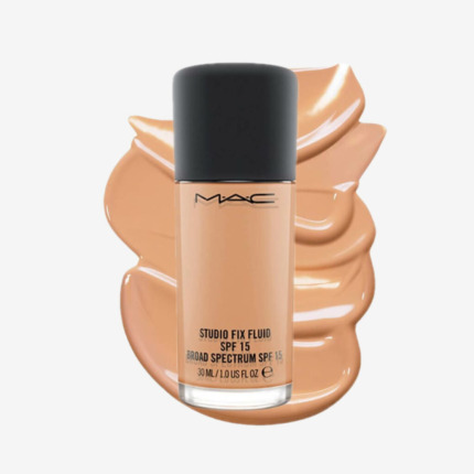 Fiole de fond de teint MAC Studio Fix Fluid avec protection SPF 15.