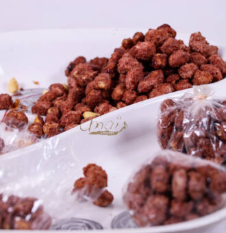 Céréales de viande séchée emballées, pour snacking ou apéro.