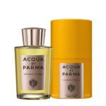 Acqua di Parma Colonia Intensa parfum et coffret cadeau élégant.